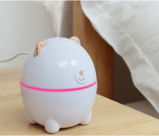 SANGHAI Air Humidifier 220 Milliliters Cute Bear Air Humidifier Fresher USB Charging Aroma Essential Oil Diffuser White